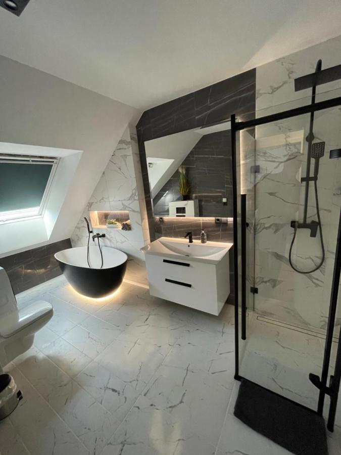 Mystay Berlin Mueggelheim Exteriör bild